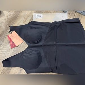 Honeylove lift wear tank in black- medium NWT